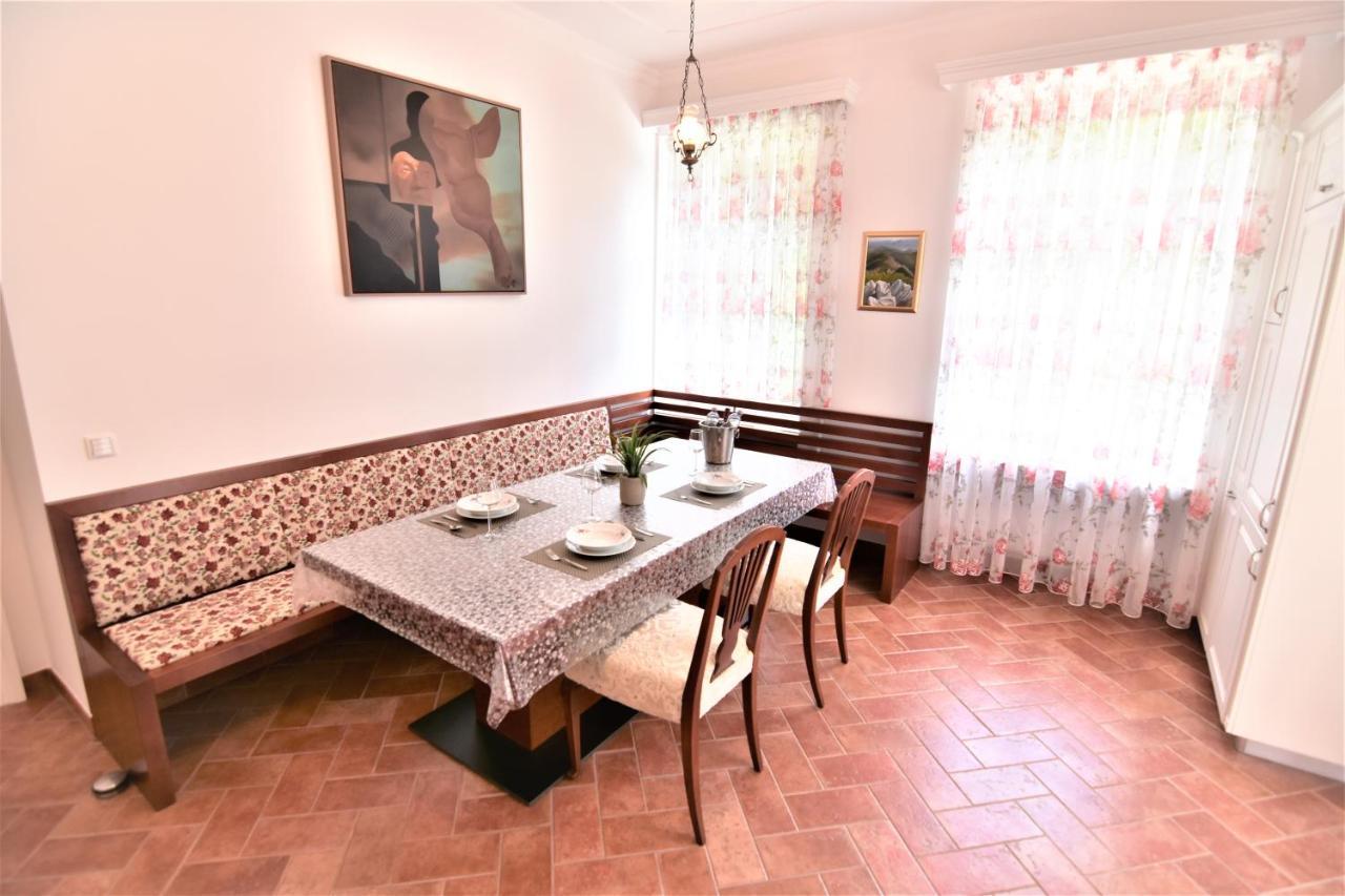 Vila Kljuce Apartments Блед Екстериор снимка