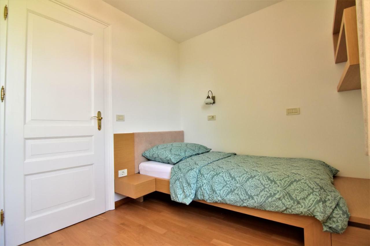 Vila Kljuce Apartments Блед Екстериор снимка