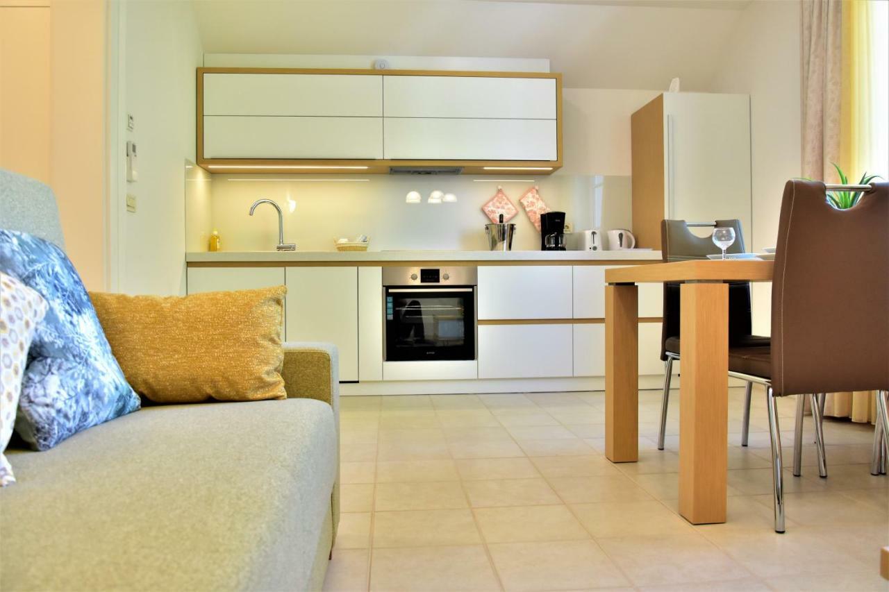 Vila Kljuce Apartments Блед Екстериор снимка