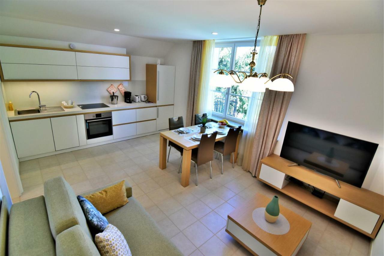 Vila Kljuce Apartments Блед Екстериор снимка